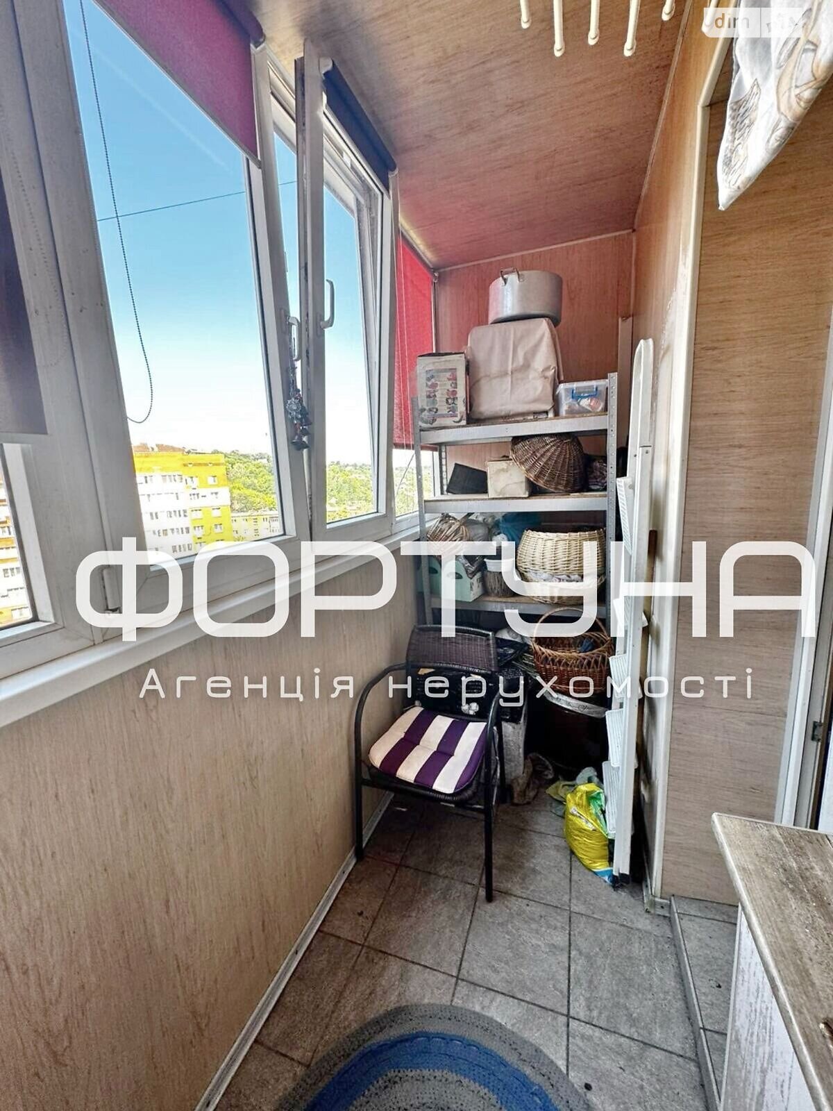 Продаж трикімнатної квартири в Полтаві, на вул. Небесної Сотні, район Лівий Поділ фото 1