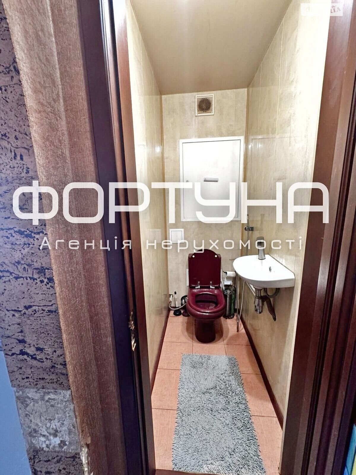 Продаж трикімнатної квартири в Полтаві, на вул. Небесної Сотні, район Лівий Поділ фото 1