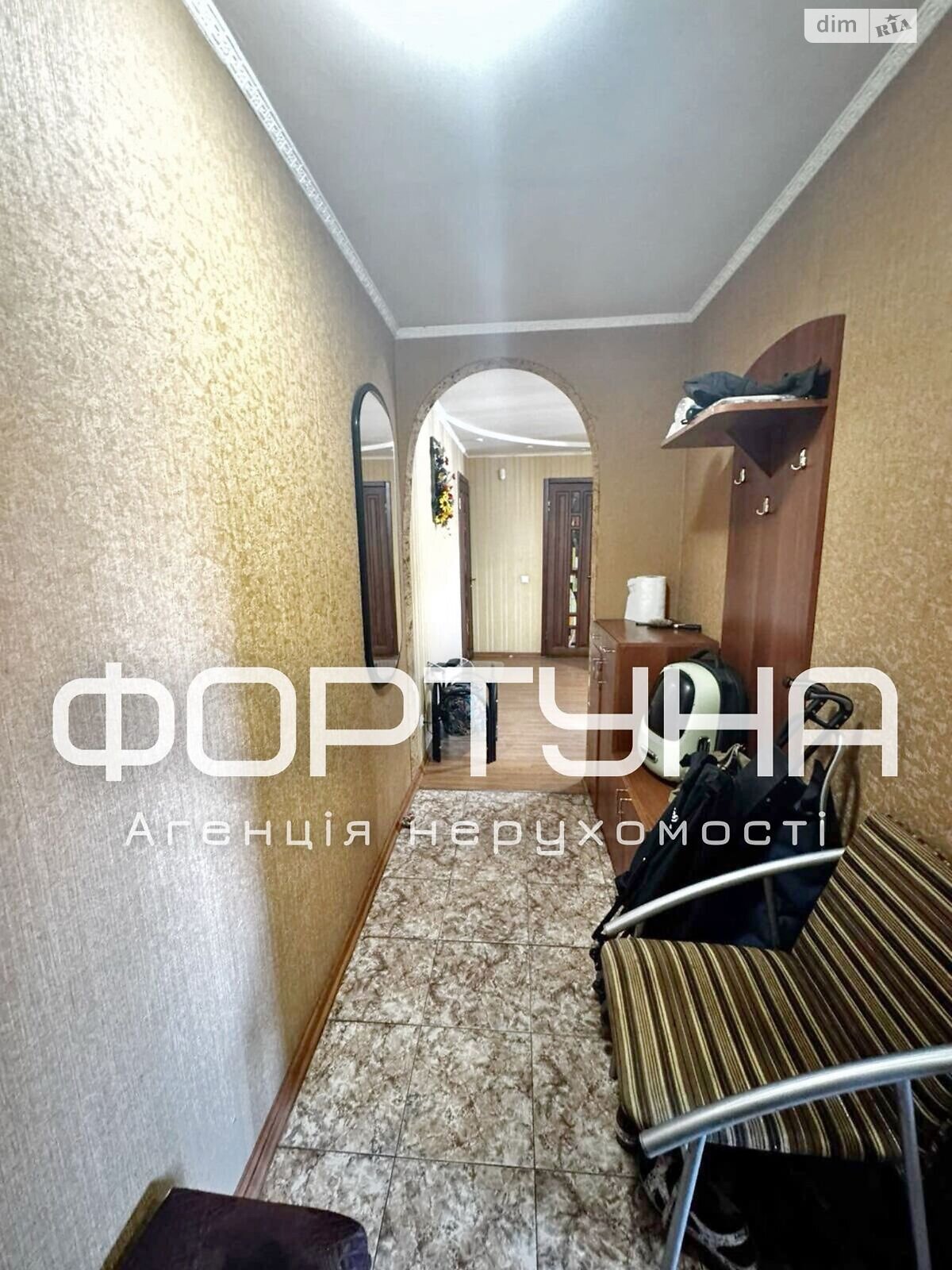 Продаж трикімнатної квартири в Полтаві, на вул. Небесної Сотні, район Лівий Поділ фото 1