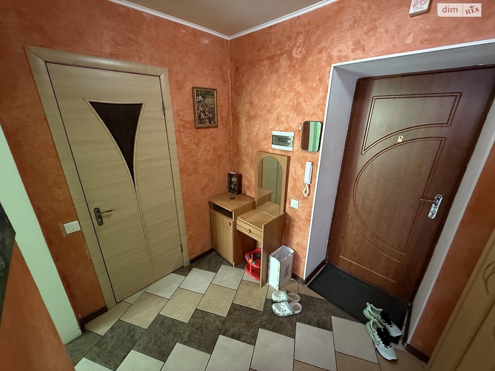 Продаж однокімнатної квартири в Полтаві, на вул. Панянка 65Б, район Лівий Поділ фото 1 Продаж однокімнатної квартири в Полтаві, на вул. Панянка 65Б, район Лівий Поділ фото 1