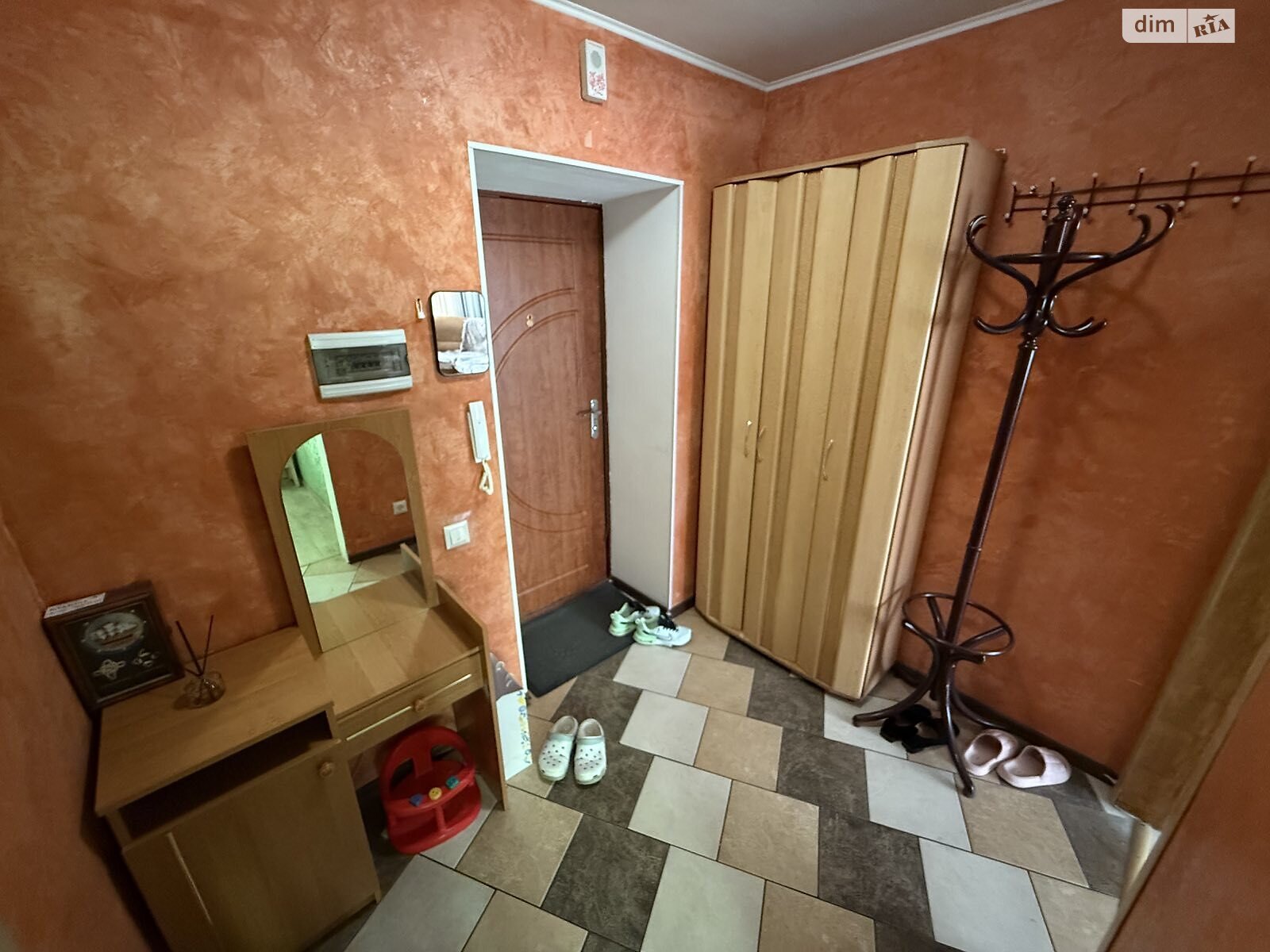 Продаж однокімнатної квартири в Полтаві, на вул. Панянка 65Б, район Лівий Поділ фото 1 Продаж однокімнатної квартири в Полтаві, на вул. Панянка 65Б, район Лівий Поділ фото 1