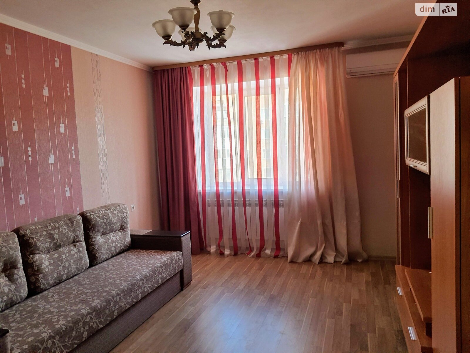 Продаж однокімнатної квартири в Полтаві, на пров. Ротача Петра 15, район Лівий Поділ фото 1 Продаж однокімнатної квартири в Полтаві, на пров. Ротача Петра 15, район Лівий Поділ фото 1