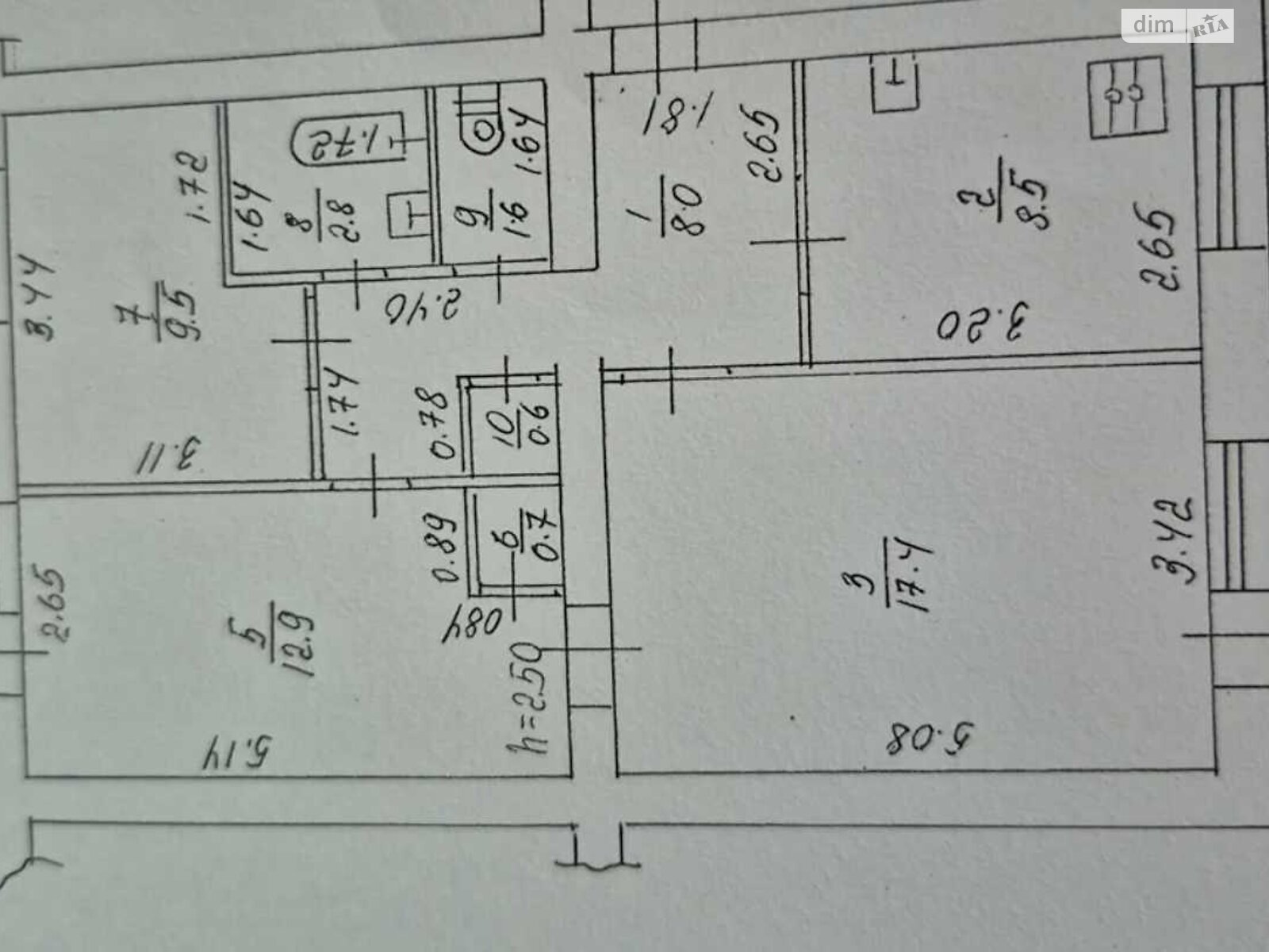 Продажа трехкомнатной квартиры в Полтаве, на пер. Ротача Петра, район Левый Подол фото 1
