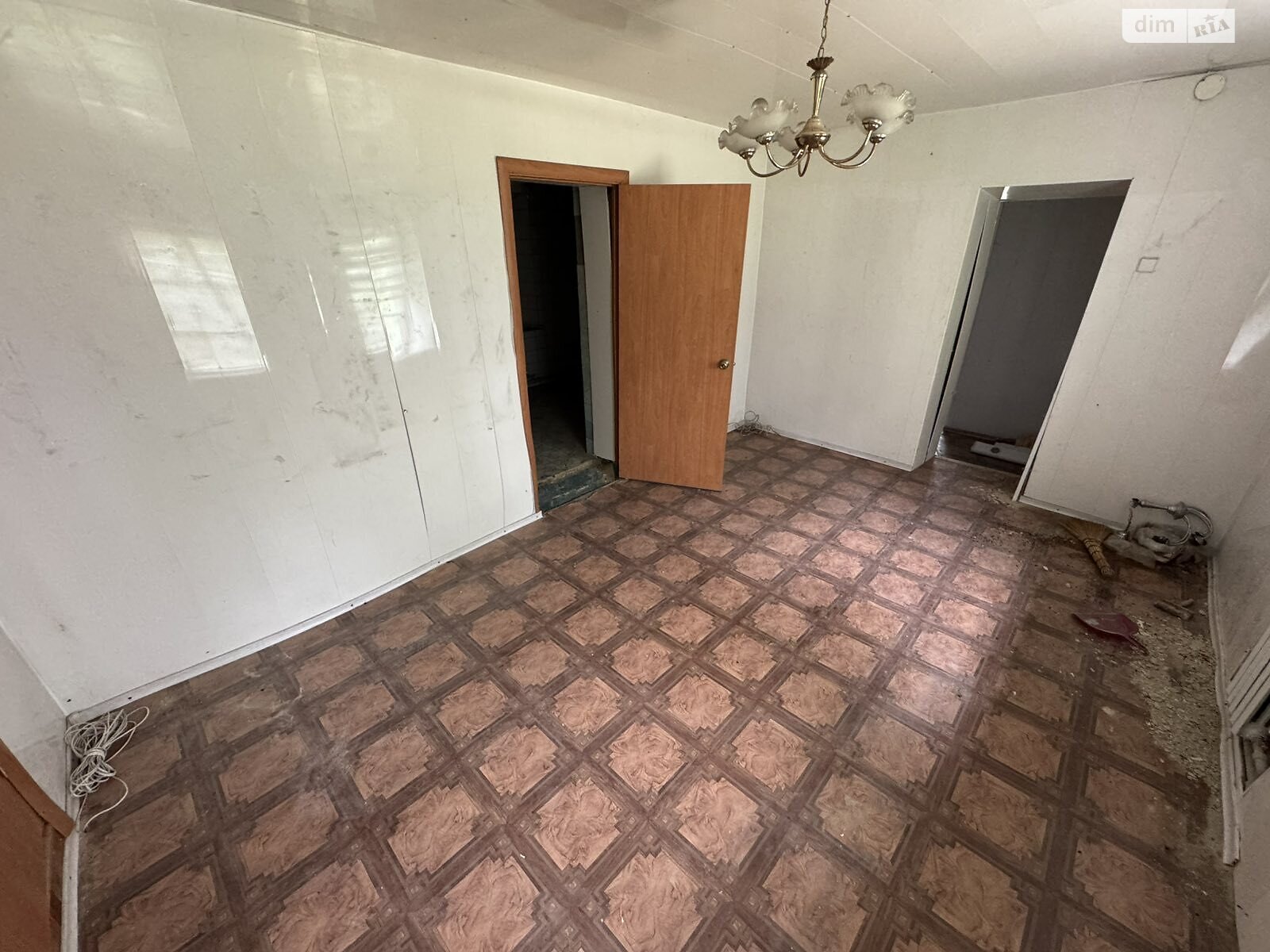 Продажа четырехкомнатной квартиры в Полтаве, на ул. Степовика, кв. 8, район Левый Подол фото 1 Продажа четырехкомнатной квартиры в Полтаве, на ул. Степовика, кв. 8, район Левый Подол фото 1