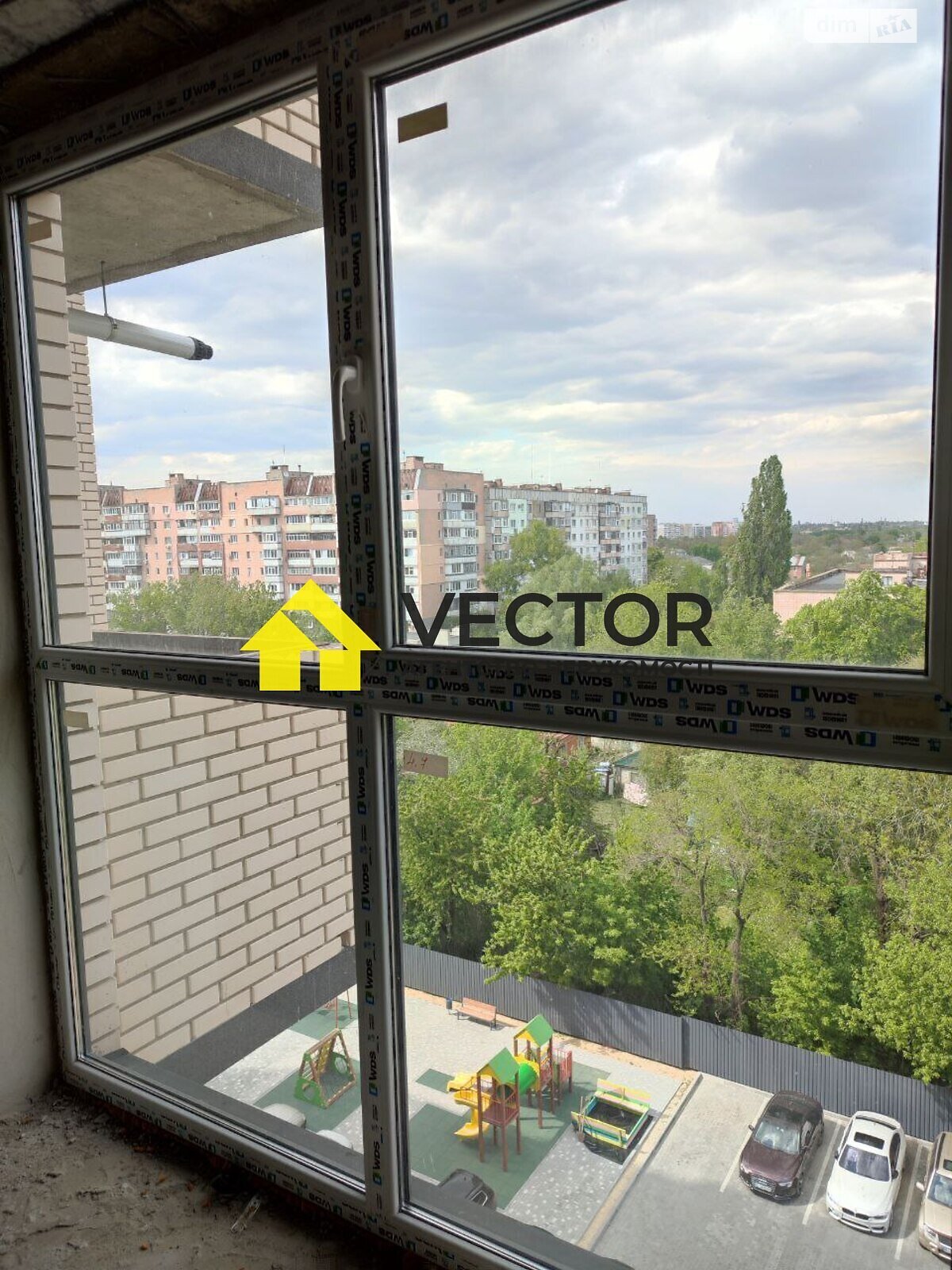 Продажа трехкомнатной квартиры в Полтаве, на ул. Олександра Оксанченка 6, фото 1 Продажа трехкомнатной квартиры в Полтаве, на ул. Олександра Оксанченка 6, фото 1