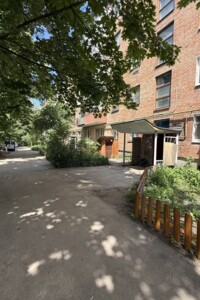 Продажа однокомнатной квартиры в Полтаве, на ул. Театральная 4/6, район Павленки фото 2