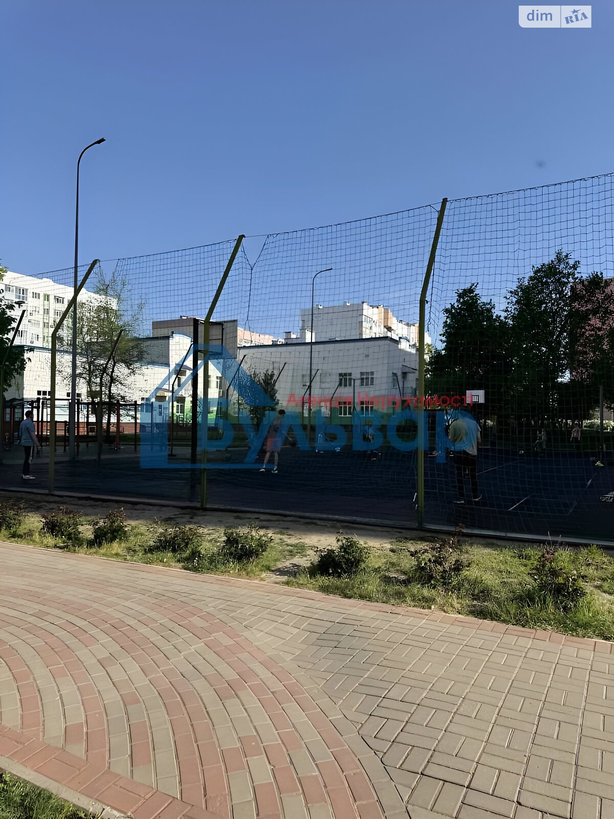 Продаж трикімнатної квартири в Полтаві, на вул. Перспективна, район Шевченківський (Жовтневий) фото 1 Продаж трикімнатної квартири в Полтаві, на вул. Перспективна, район Шевченківський (Жовтневий) фото 1