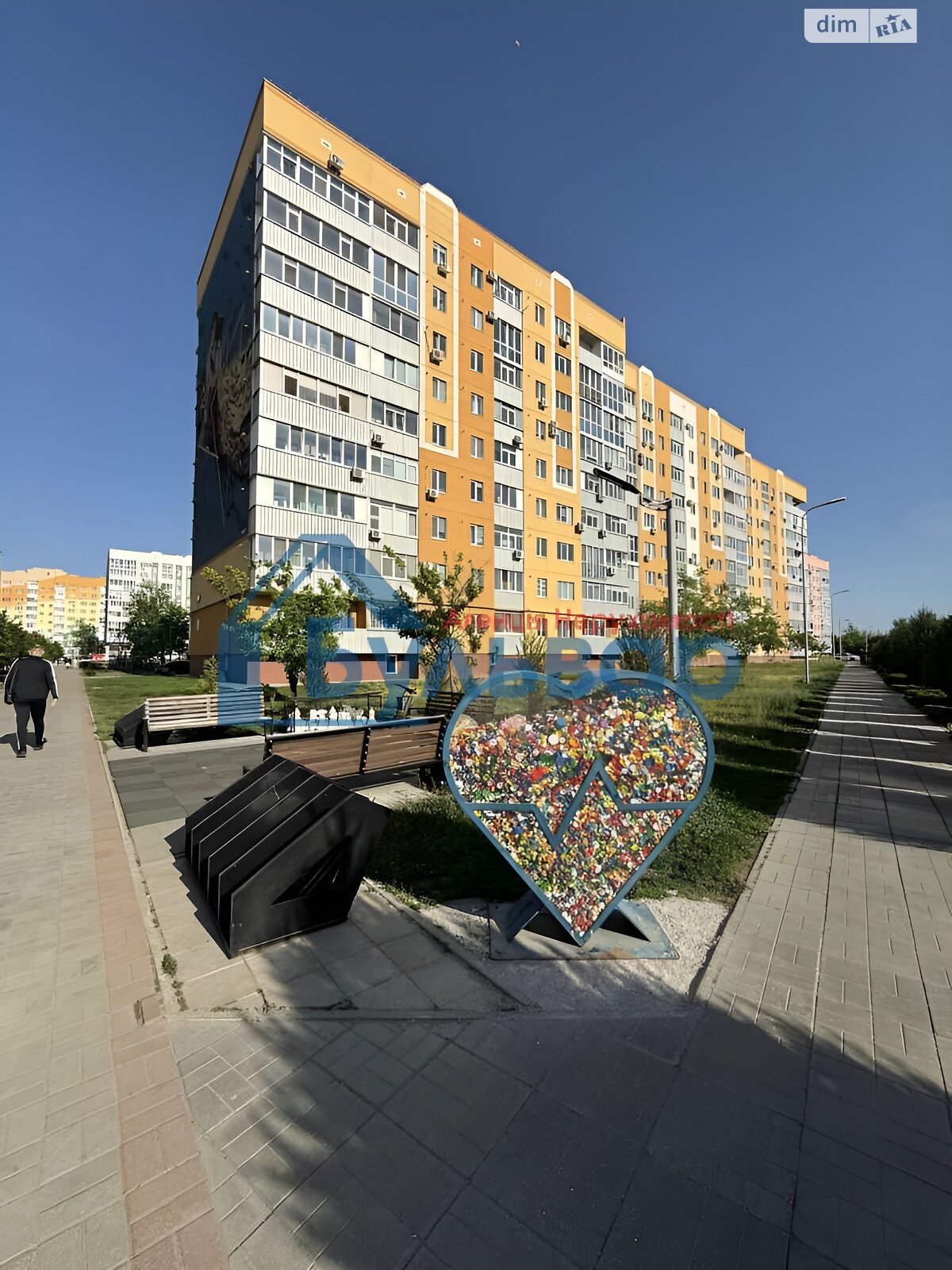 Продаж трикімнатної квартири в Полтаві, на вул. Перспективна, район Шевченківський (Жовтневий) фото 1 Продаж трикімнатної квартири в Полтаві, на вул. Перспективна, район Шевченківський (Жовтневий) фото 1