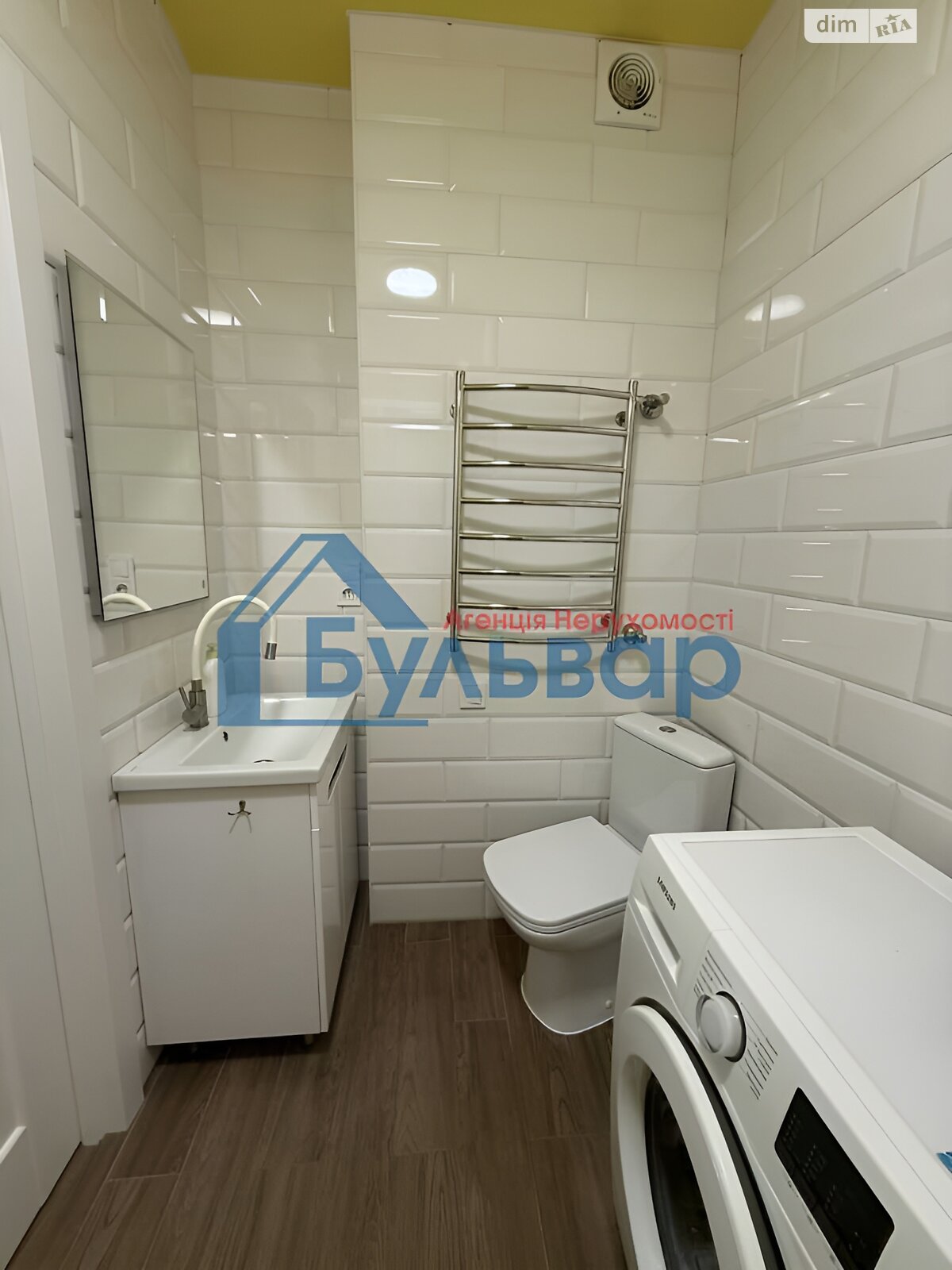 Продаж трикімнатної квартири в Полтаві, на вул. Перспективна, район Шевченківський (Жовтневий) фото 1 Продаж трикімнатної квартири в Полтаві, на вул. Перспективна, район Шевченківський (Жовтневий) фото 1