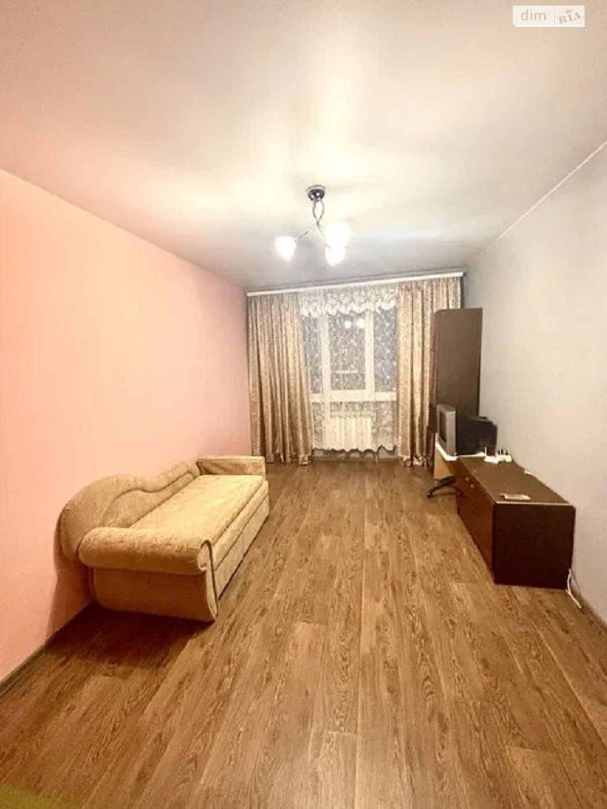 Продажа однокомнатной квартиры в Полтаве, на ул. Перспективная, фото 1 Продажа однокомнатной квартиры в Полтаве, на ул. Перспективная, фото 1