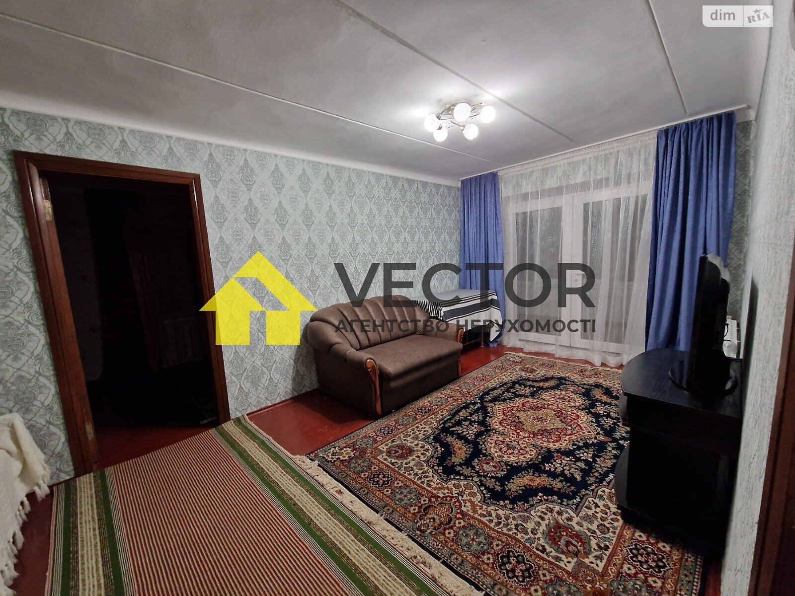 Продажа двухкомнатной квартиры в Полтаве, на ул. Решетиловская 3, район пл. Зыгина фото 1 Продажа двухкомнатной квартиры в Полтаве, на ул. Решетиловская 3, район пл. Зыгина фото 1