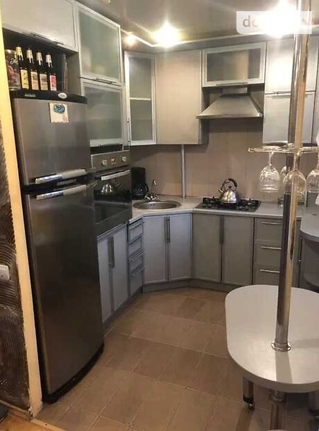 Продажа двухкомнатной квартиры в Полтаве, на ул. Ленина 48, кв. 48, район Подол фото 1 Продажа двухкомнатной квартиры в Полтаве, на ул. Ленина 48, кв. 48, район Подол фото 1