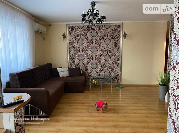 Продажа двухкомнатной квартиры в Полтаве, на ул. Ленина, кв. 1, район Подол фото 2 Продажа двухкомнатной квартиры в Полтаве, на ул. Ленина, кв. 1, район Подол фото 2