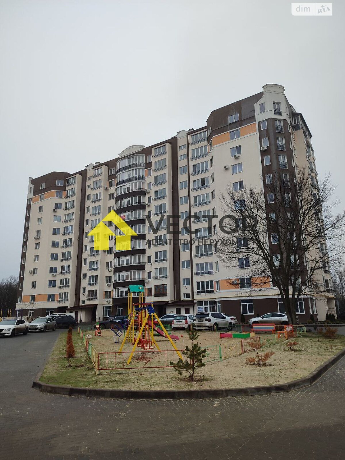 Продажа трехкомнатной квартиры в Полтаве, на ул. Старый Подол 18, район Подол фото 1 Продажа трехкомнатной квартиры в Полтаве, на ул. Старый Подол 18, район Подол фото 1