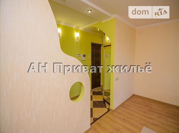 Продажа квартиры, 3 ком., Полтава, р‑н. Подол Продажа квартиры, 3 ком., Полтава, р‑н. Подол