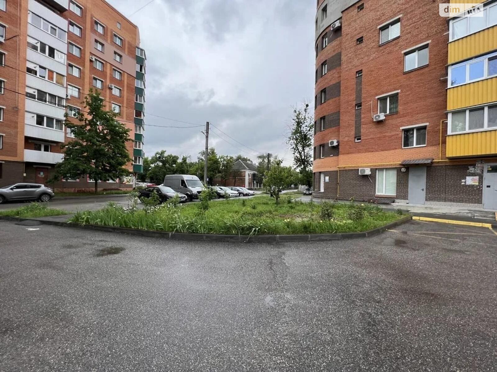 Продаж п`ятикімнатної квартири в Полтаві, на вул. Панянка 75, район Подільський фото 1 Продаж п`ятикімнатної квартири в Полтаві, на вул. Панянка 75, район Подільський фото 1