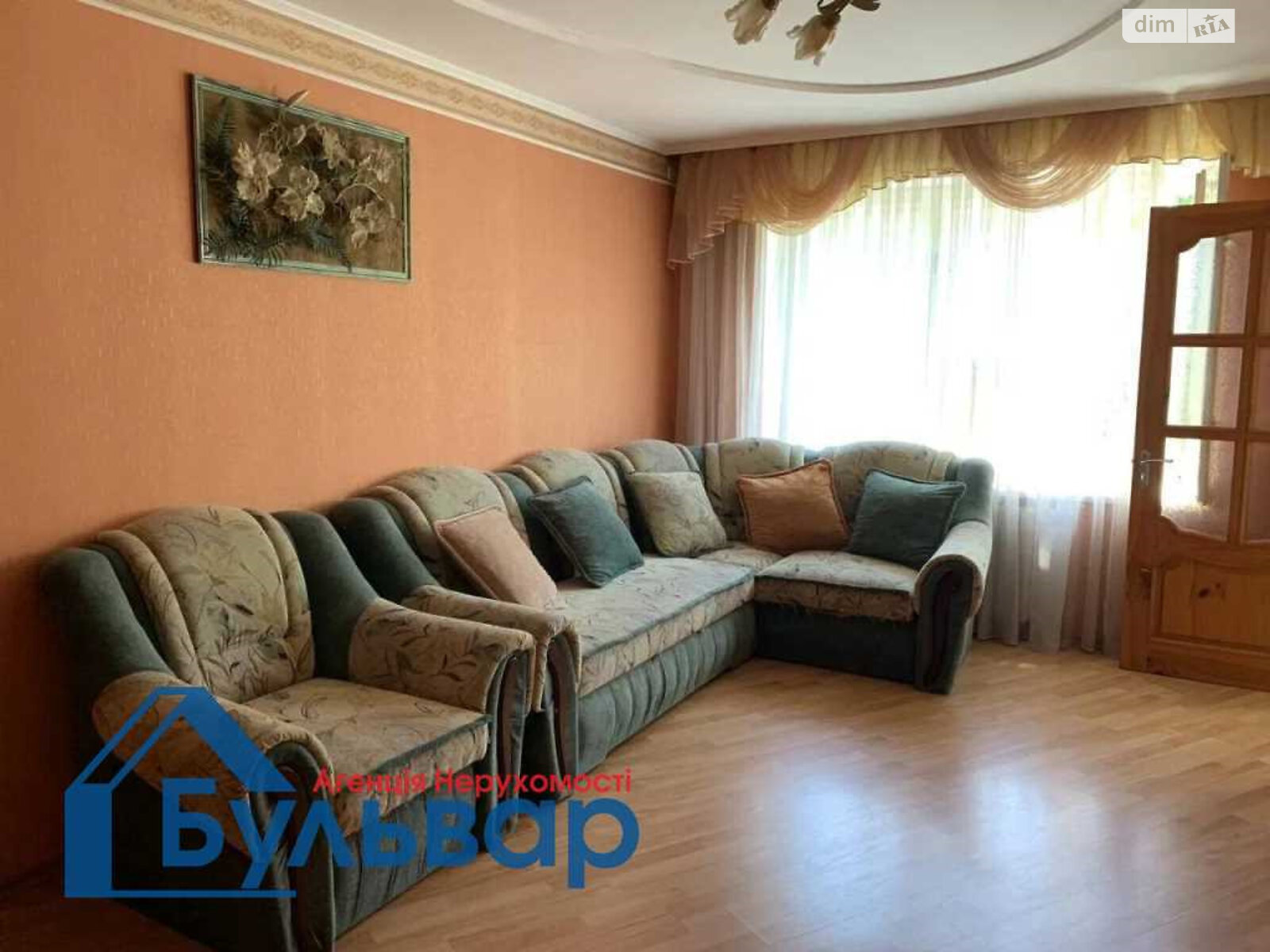 Продаж трикімнатної квартири в Полтаві, на вул. Космічна, район Подільський фото 1 Продаж трикімнатної квартири в Полтаві, на вул. Космічна, район Подільський фото 1
