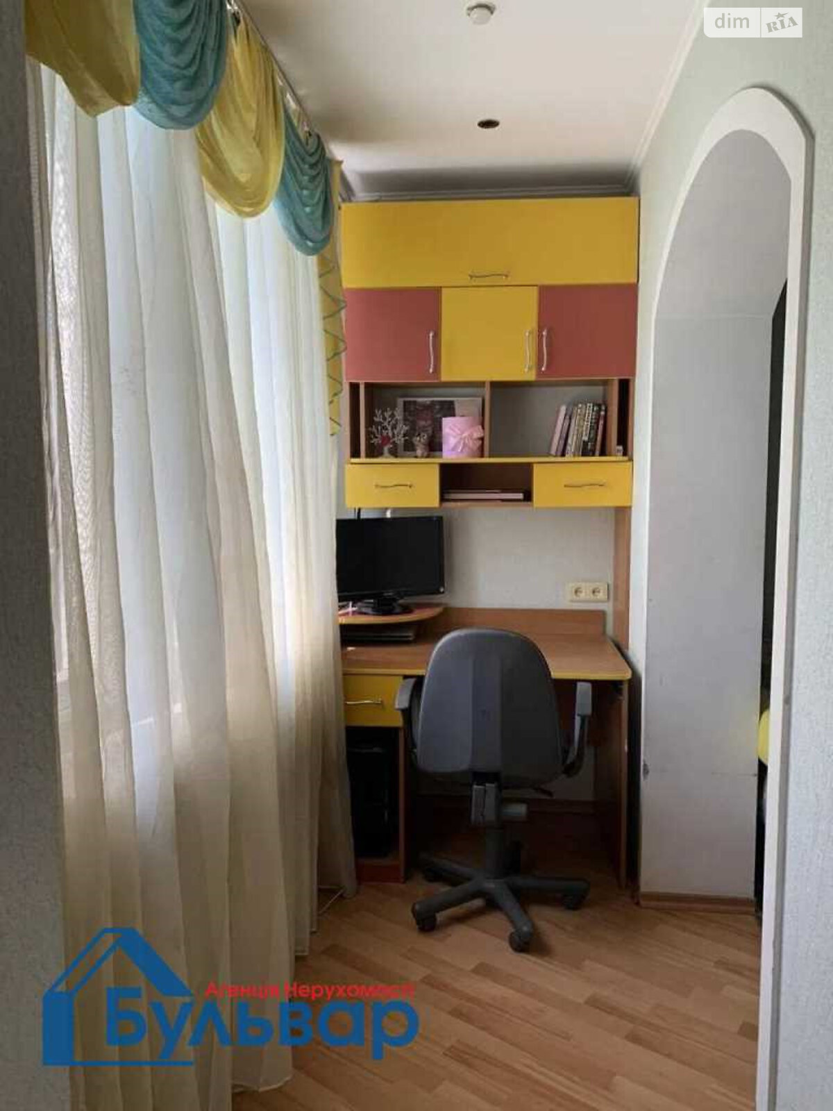 Продаж трикімнатної квартири в Полтаві, на вул. Космічна, район Подільський фото 1 Продаж трикімнатної квартири в Полтаві, на вул. Космічна, район Подільський фото 1