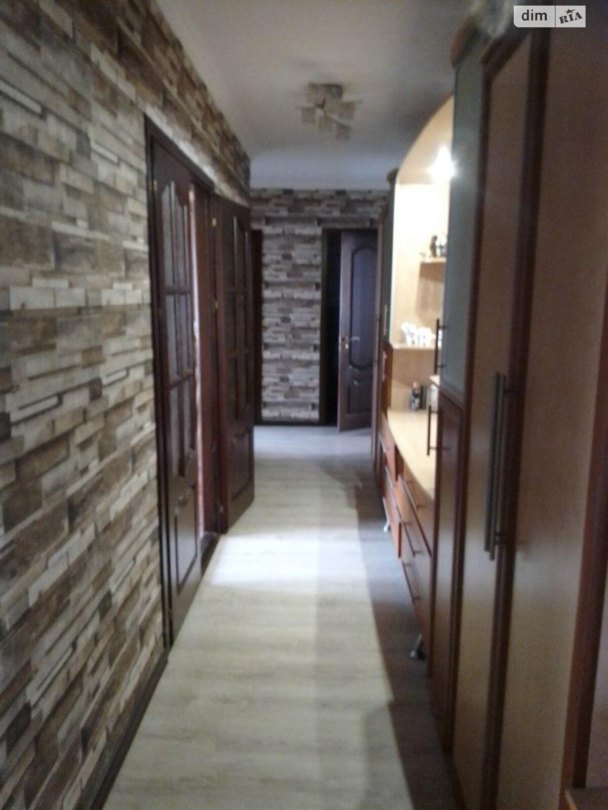 Продажа трехкомнатной квартиры в Полтаве, на пер. Рыбальский, кв. 105, район Подольский фото 1 Продажа трехкомнатной квартиры в Полтаве, на пер. Рыбальский, кв. 105, район Подольский фото 1