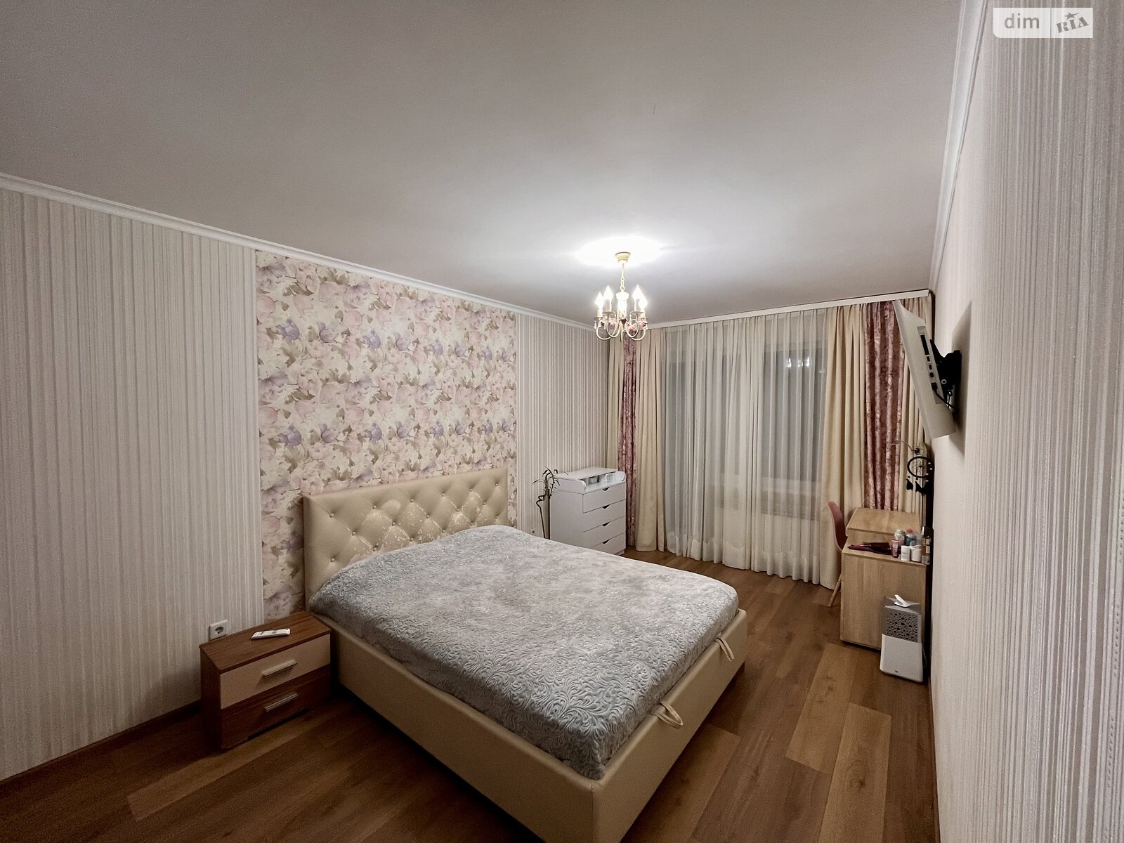 Продаж трикімнатної квартири в Полтаві, на вул. Кузьми Скрябіна, район Половки фото 1 Продаж трикімнатної квартири в Полтаві, на вул. Кузьми Скрябіна, район Половки фото 1