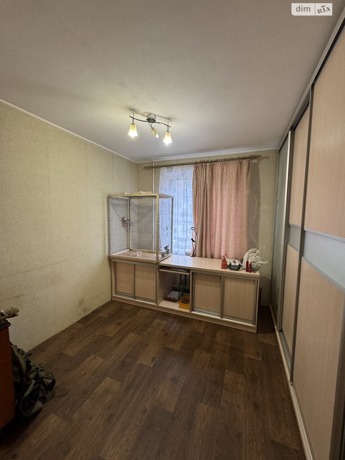 Продажа трехкомнатной квартиры в Полтаве, на ул. Чумацкий путь, район Половки фото 1 Продажа трехкомнатной квартиры в Полтаве, на ул. Чумацкий путь, район Половки фото 1