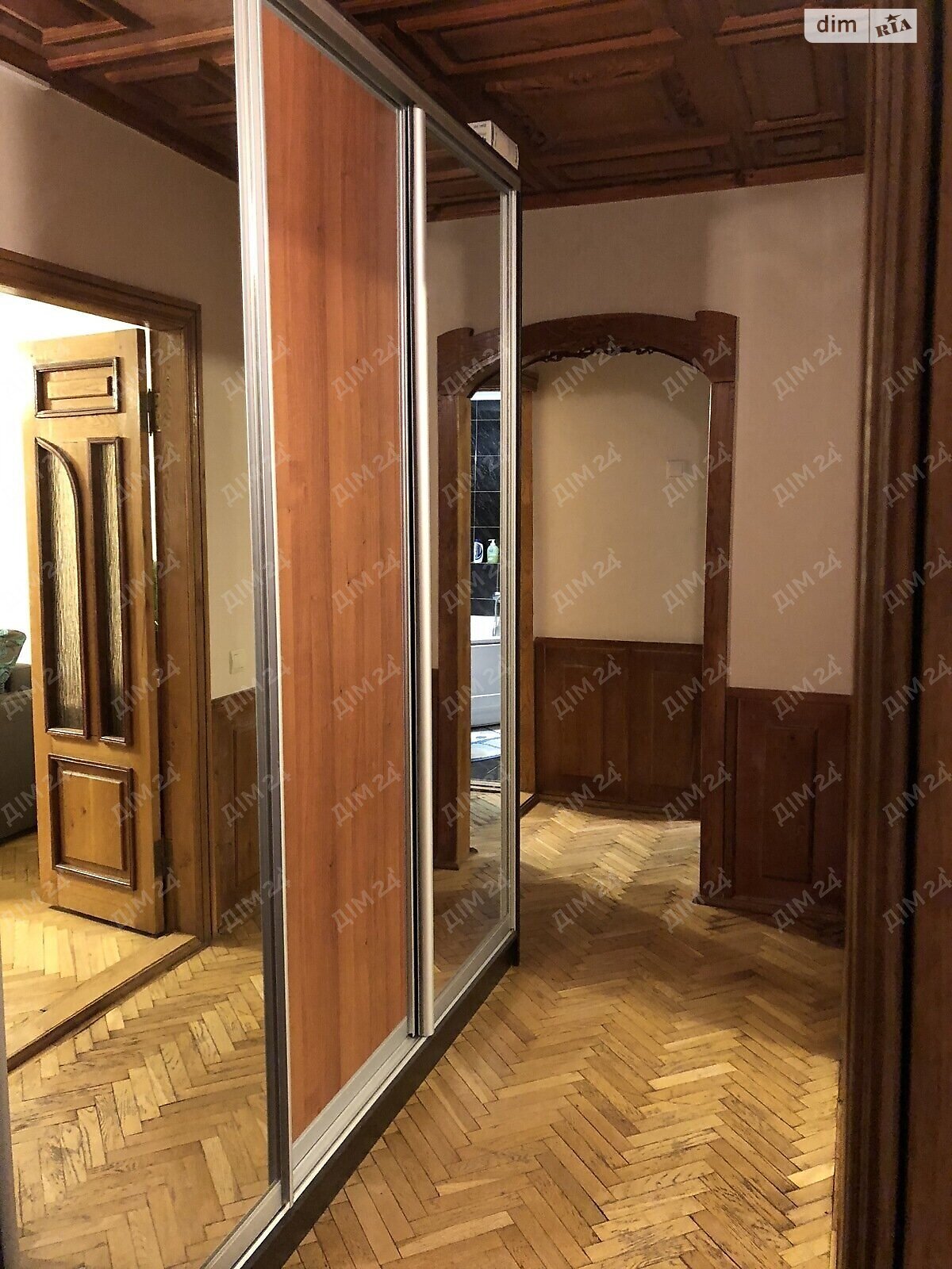 Продаж трикімнатної квартири в Полтаві, на вул. Тимошенка Юрія (Тарапуньки), район Половки фото 1 Продаж трикімнатної квартири в Полтаві, на вул. Тимошенка Юрія (Тарапуньки), район Половки фото 1