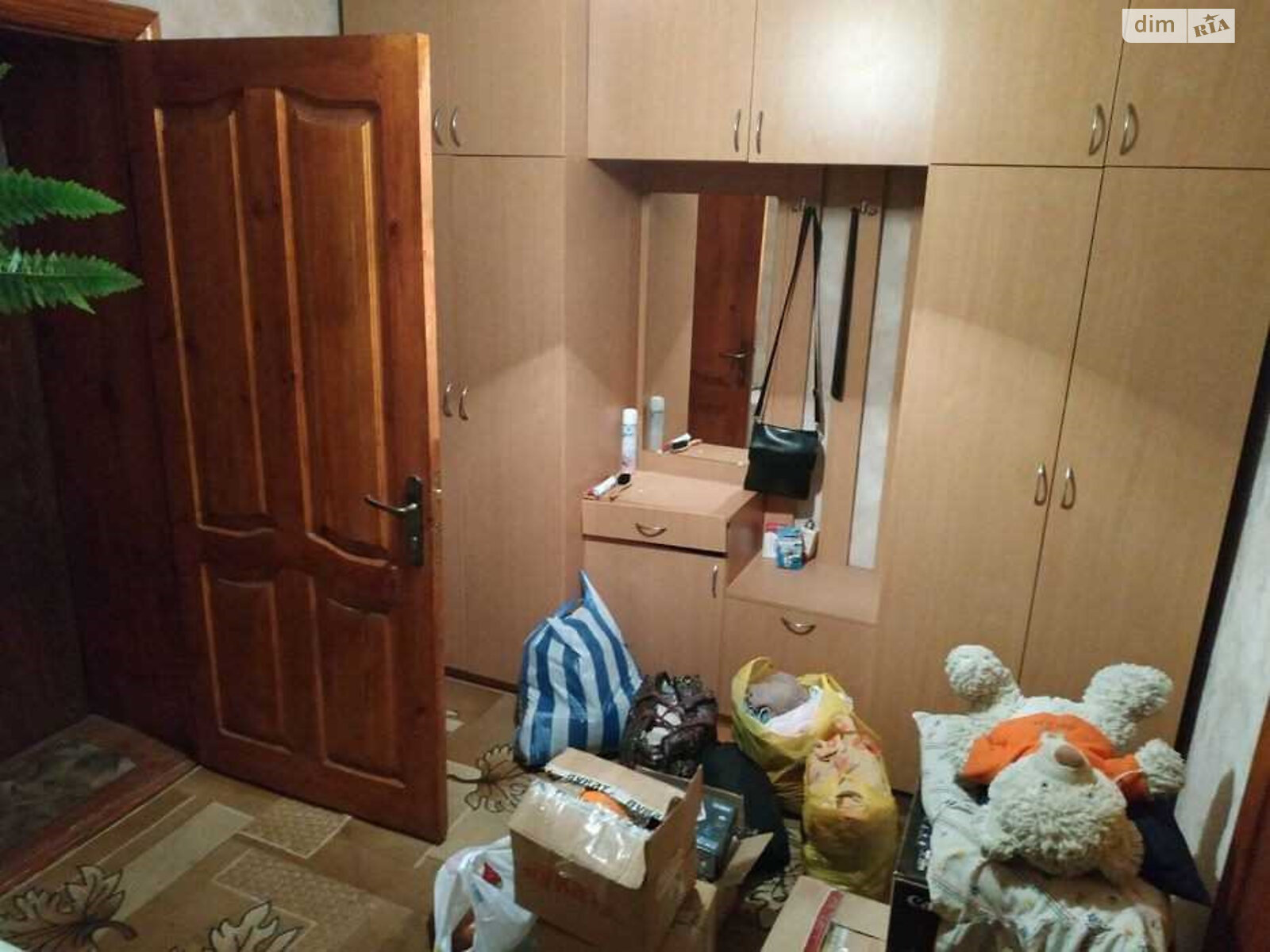 Продаж двокімнатної квартири в Полтаві, на вул. Великотирнівська, район Половки фото 1 Продаж двокімнатної квартири в Полтаві, на вул. Великотирнівська, район Половки фото 1