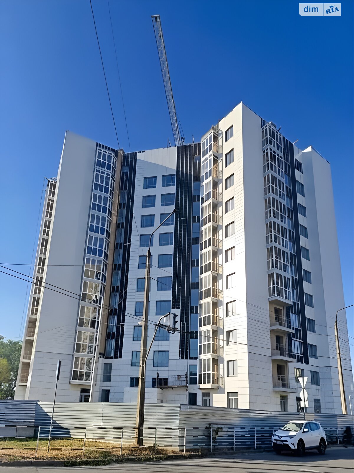 Продаж дев'ятикімнатної квартири в Полтаві, на вул. Весняна, район Половки фото 1 Продаж дев'ятикімнатної квартири в Полтаві, на вул. Весняна, район Половки фото 1