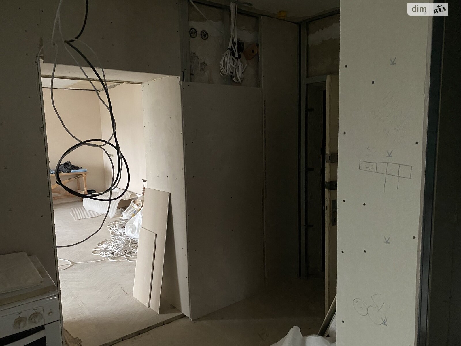 Продажа трехкомнатной квартиры в Полтаве, на ул. Коряка Дмитрия 5, фото 1 Продажа трехкомнатной квартиры в Полтаве, на ул. Коряка Дмитрия 5, фото 1