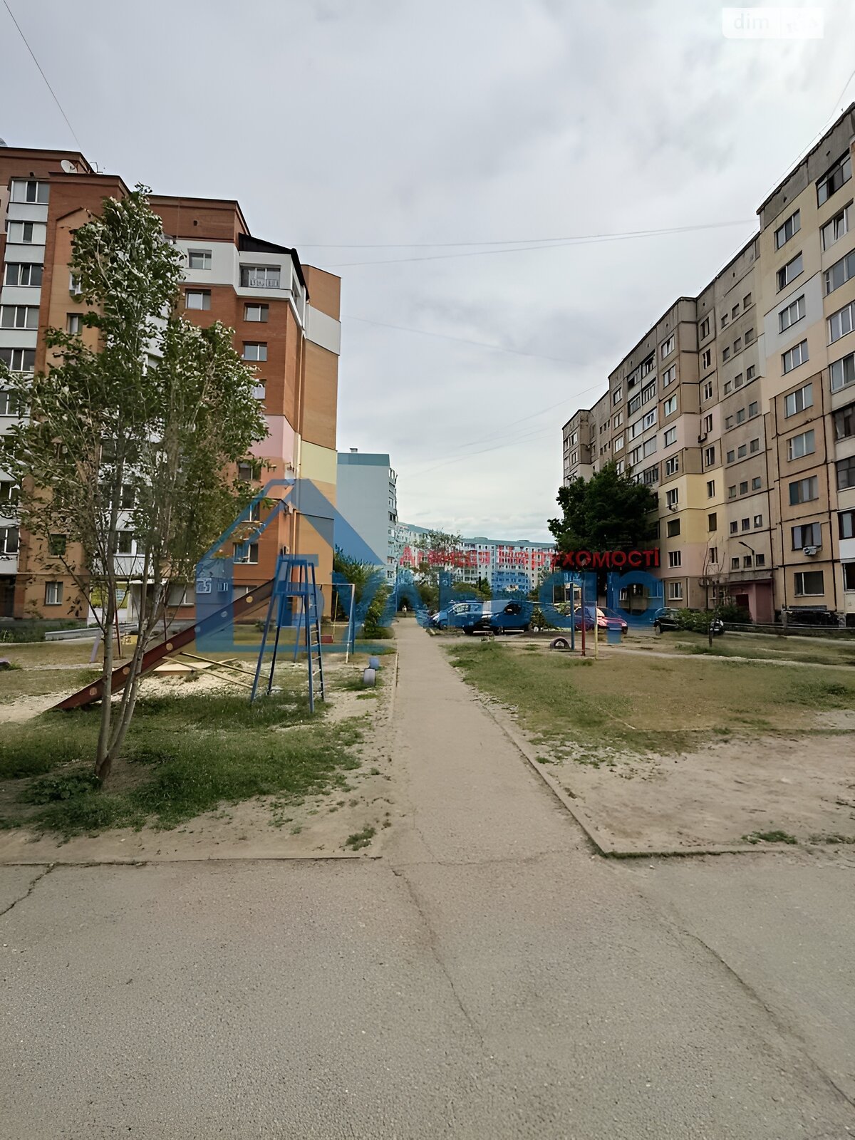 Продажа однокомнатной квартиры в Полтаве, на бул. Хмельницкого Богдана, район Правый Подол фото 1 Продажа однокомнатной квартиры в Полтаве, на бул. Хмельницкого Богдана, район Правый Подол фото 1
