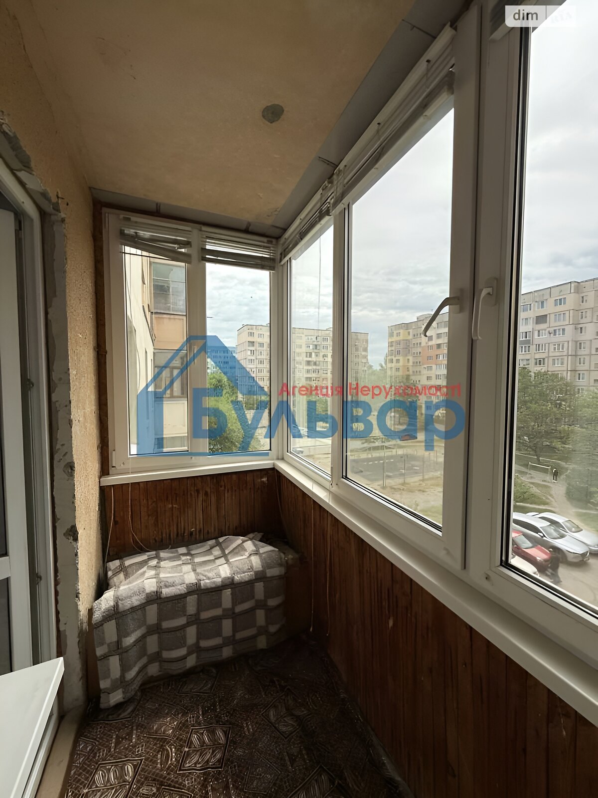 Продажа однокомнатной квартиры в Полтаве, на бул. Хмельницкого Богдана, район Правый Подол фото 1 Продажа однокомнатной квартиры в Полтаве, на бул. Хмельницкого Богдана, район Правый Подол фото 1