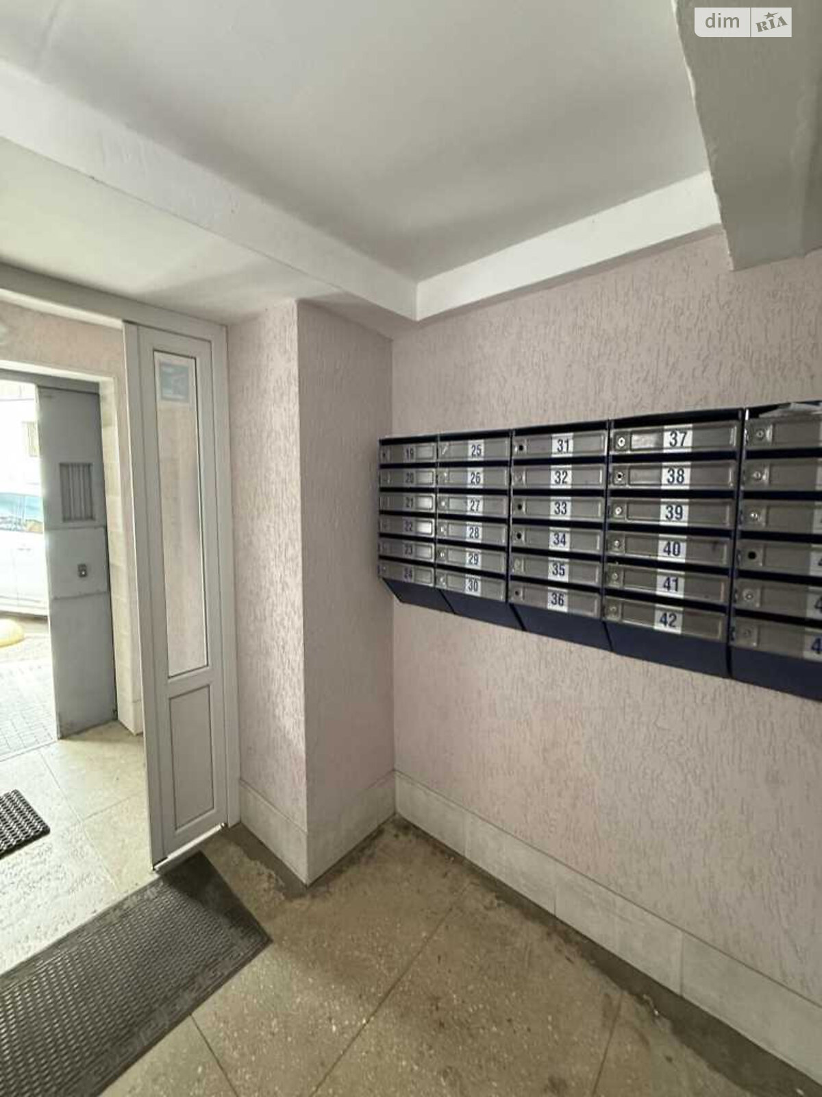 Продаж двокімнатної квартири в Полтаві, на вул. Небесної Сотні, район Правий Поділ фото 1 Продаж двокімнатної квартири в Полтаві, на вул. Небесної Сотні, район Правий Поділ фото 1