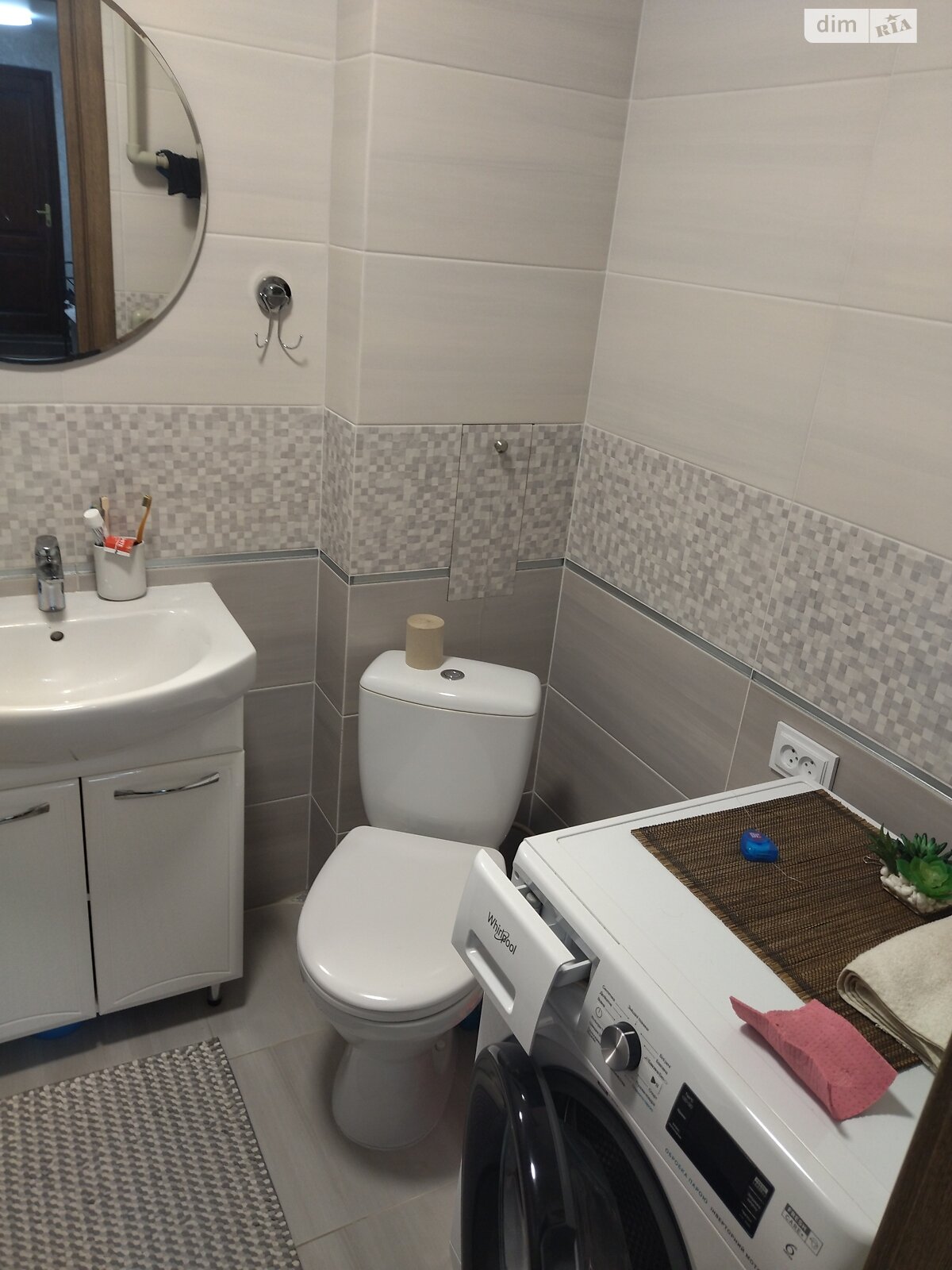 Продажа трехкомнатной квартиры в Полтаве, на пер. Рыбальский 22, район Правый Подол фото 1 Продажа трехкомнатной квартиры в Полтаве, на пер. Рыбальский 22, район Правый Подол фото 1