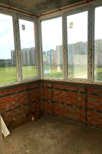 Продаж однокімнатної квартири в Полтаві, на вул. Андрієвського Віктора, район Розсошенці фото 2