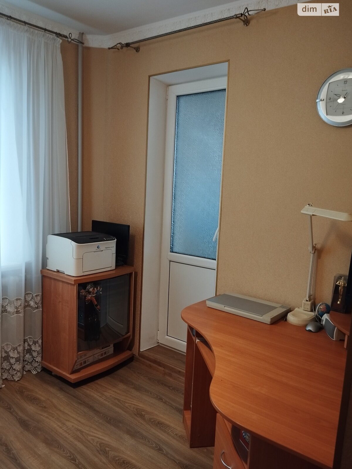 Продажа трехкомнатной квартиры в Полтаве, на ул. Героев Украины 24 корпус 1, район Сады 1 фото 1 Продажа трехкомнатной квартиры в Полтаве, на ул. Героев Украины 24 корпус 1, район Сады 1 фото 1