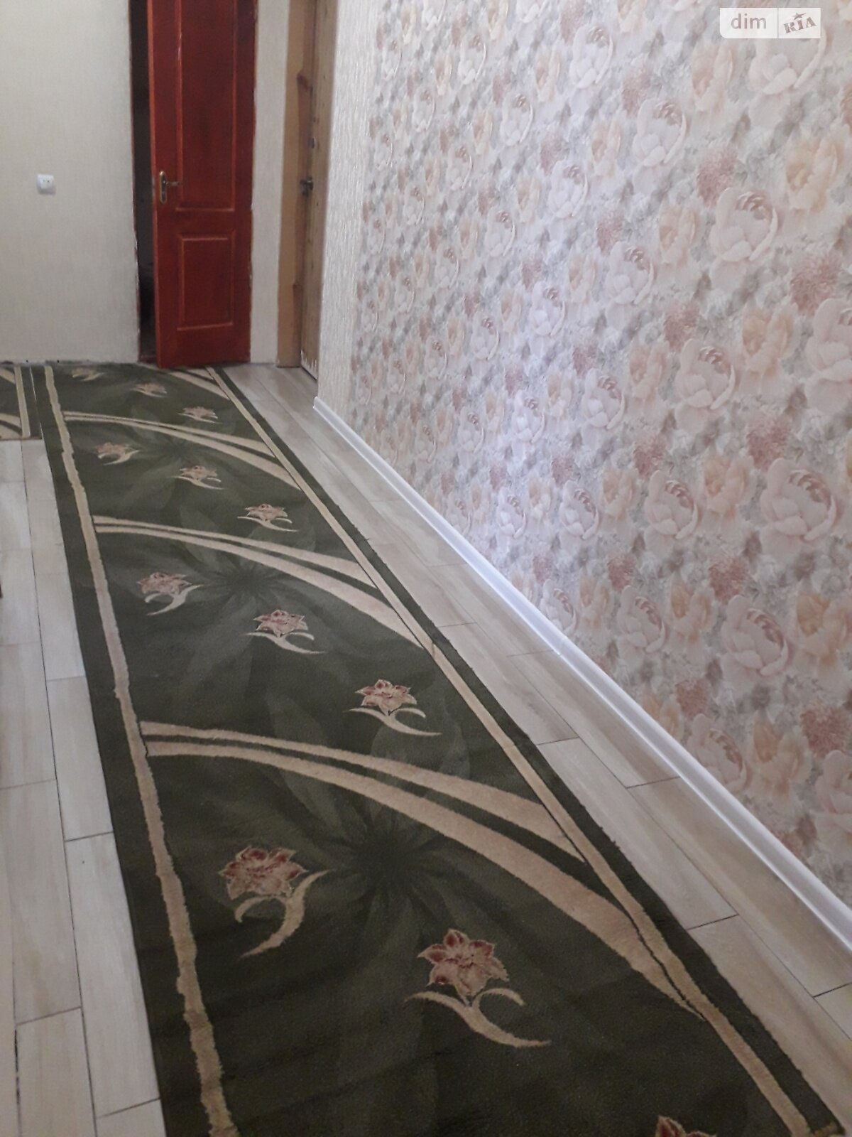 Продажа трехкомнатной квартиры в Полтаве, на ул. Героев Украины 24 корпус 1, район Сады 1 фото 1 Продажа трехкомнатной квартиры в Полтаве, на ул. Героев Украины 24 корпус 1, район Сады 1 фото 1