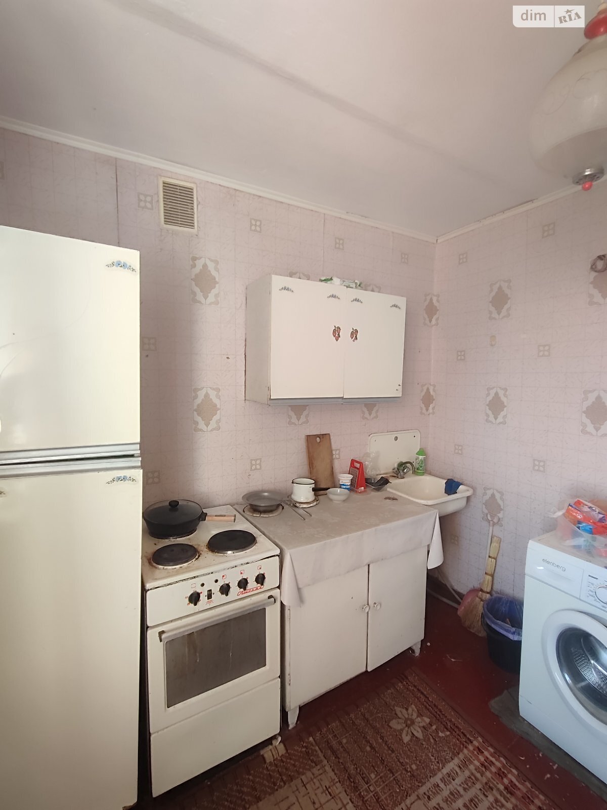 Продаж однокімнатної квартири в Полтаві, на вул. Героїв України, район Сади 1 фото 1