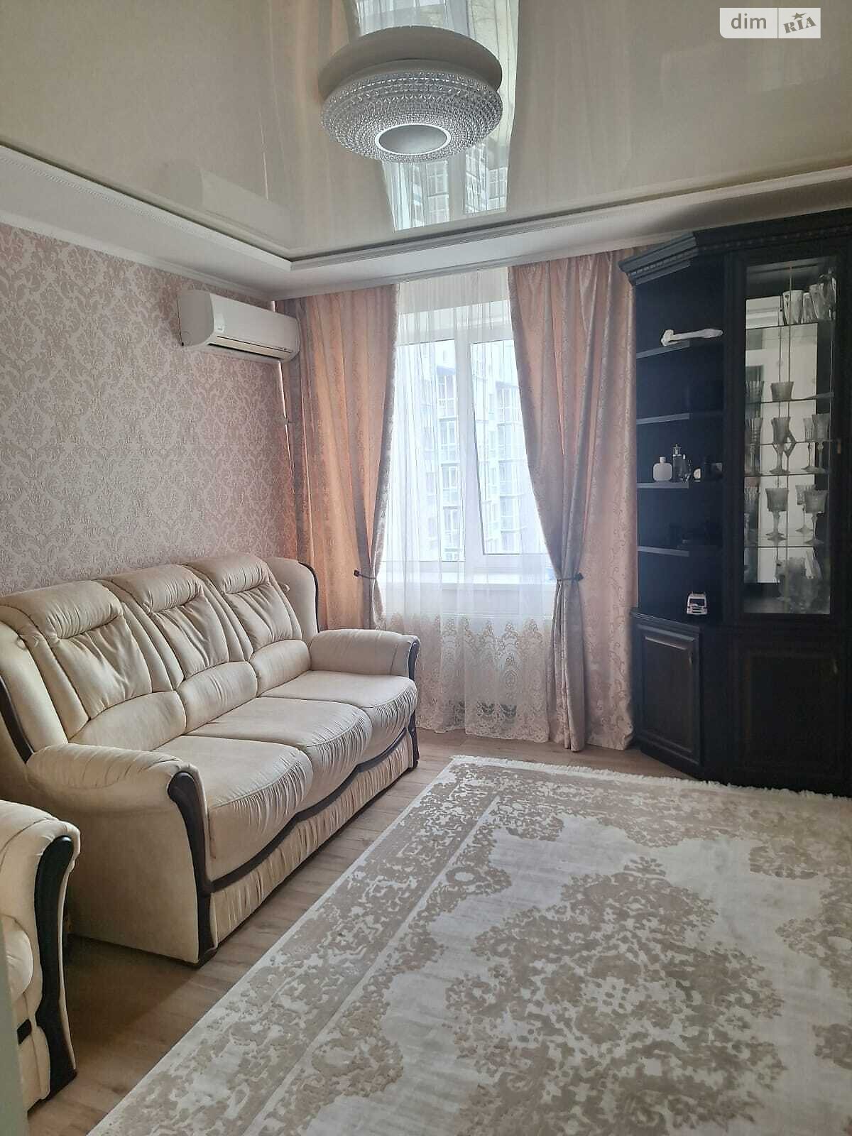 Продажа однокомнатной квартиры в Полтаве, на ул. Героев Украины 4, район Сады 1 фото 1