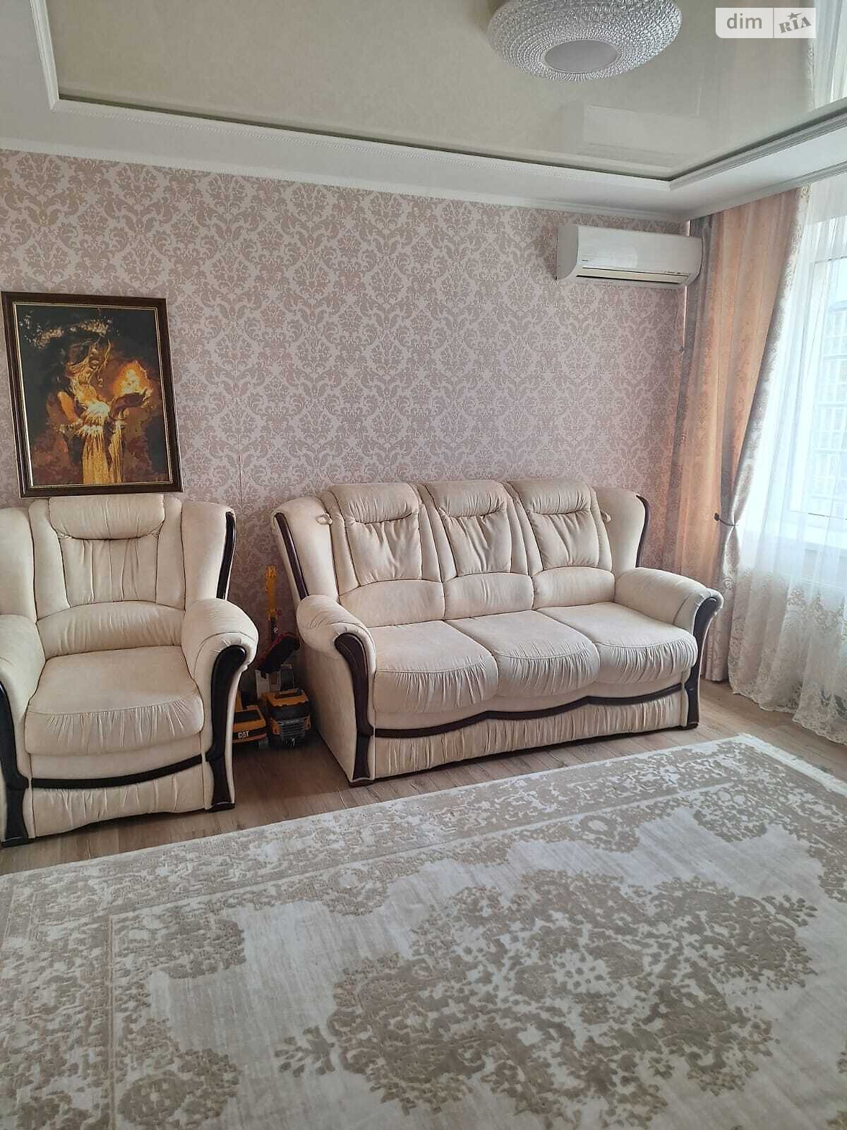 Продажа однокомнатной квартиры в Полтаве, на ул. Героев Украины 4, район Сады 1 фото 1