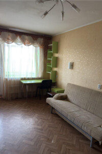 Продаж однокімнатної квартири в Полтаві, на вул. Героїв України, район Сади 1 фото 2