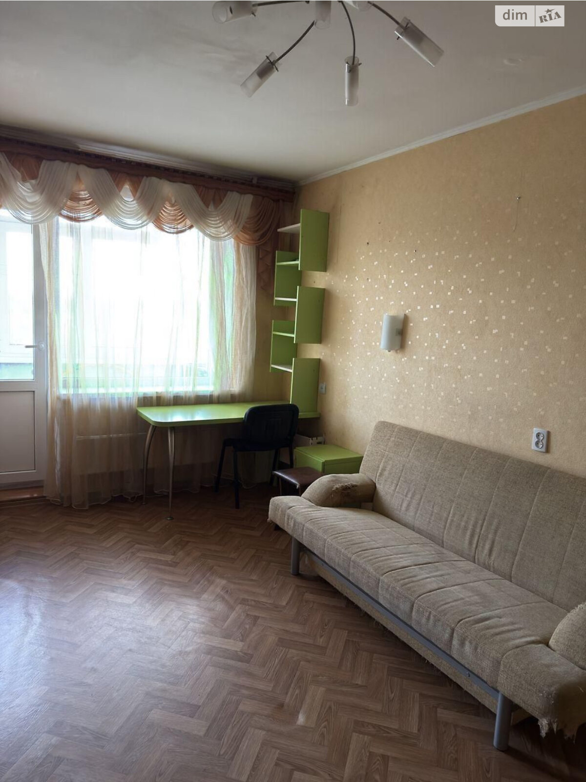 Продаж однокімнатної квартири в Полтаві, на вул. Героїв України, район Сади 1 фото 1