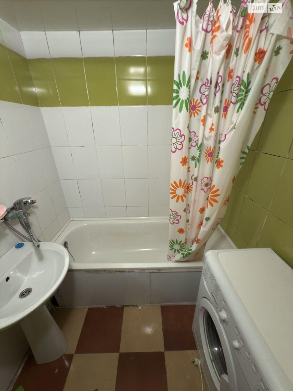 Продаж однокімнатної квартири в Полтаві, на вул. Героїв України, район Сади 1 фото 1