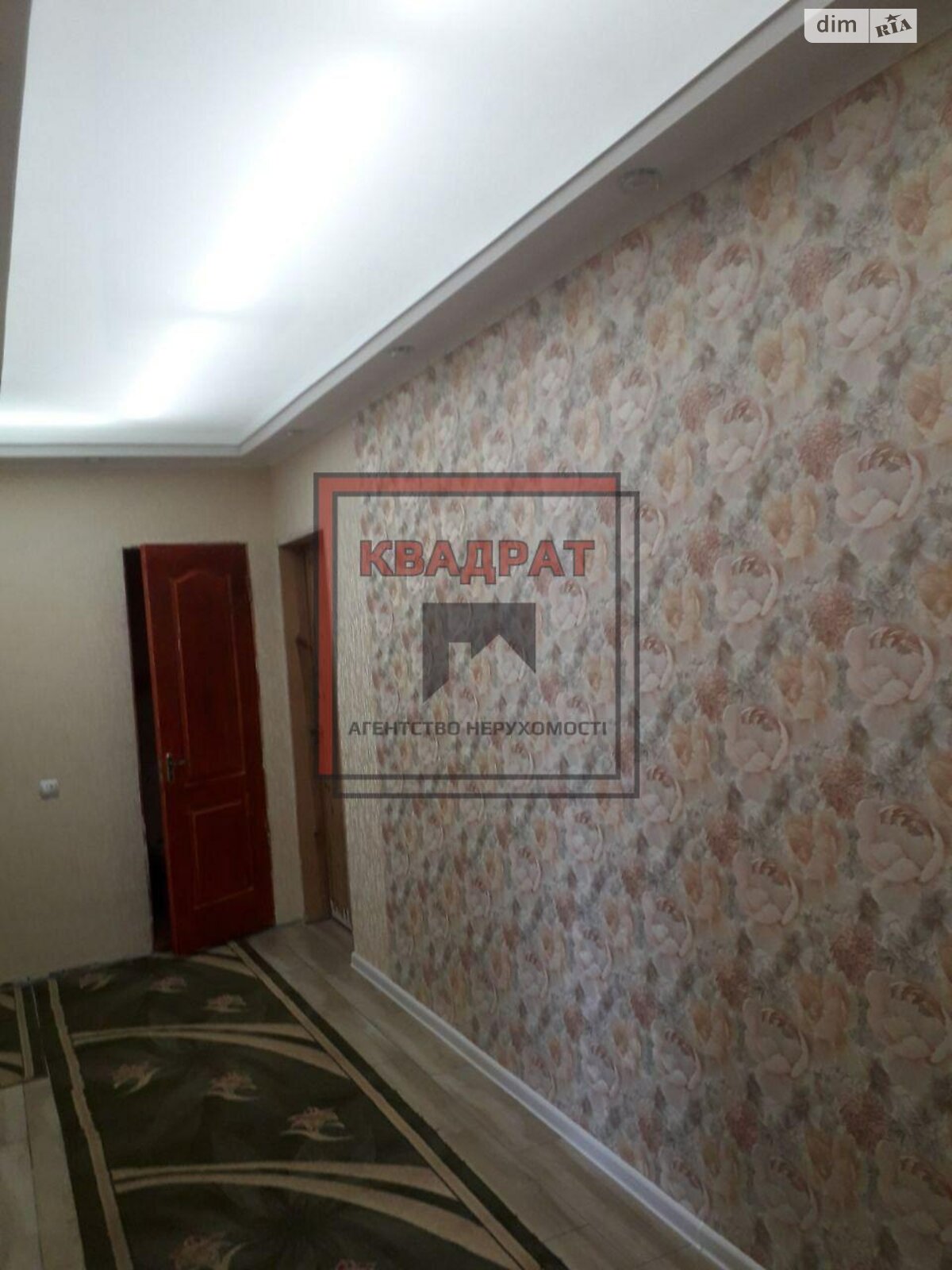 Продажа трехкомнатной квартиры в Полтаве, на мкр. Сады 1, район Сады 1 фото 1 Продажа трехкомнатной квартиры в Полтаве, на мкр. Сады 1, район Сады 1 фото 1