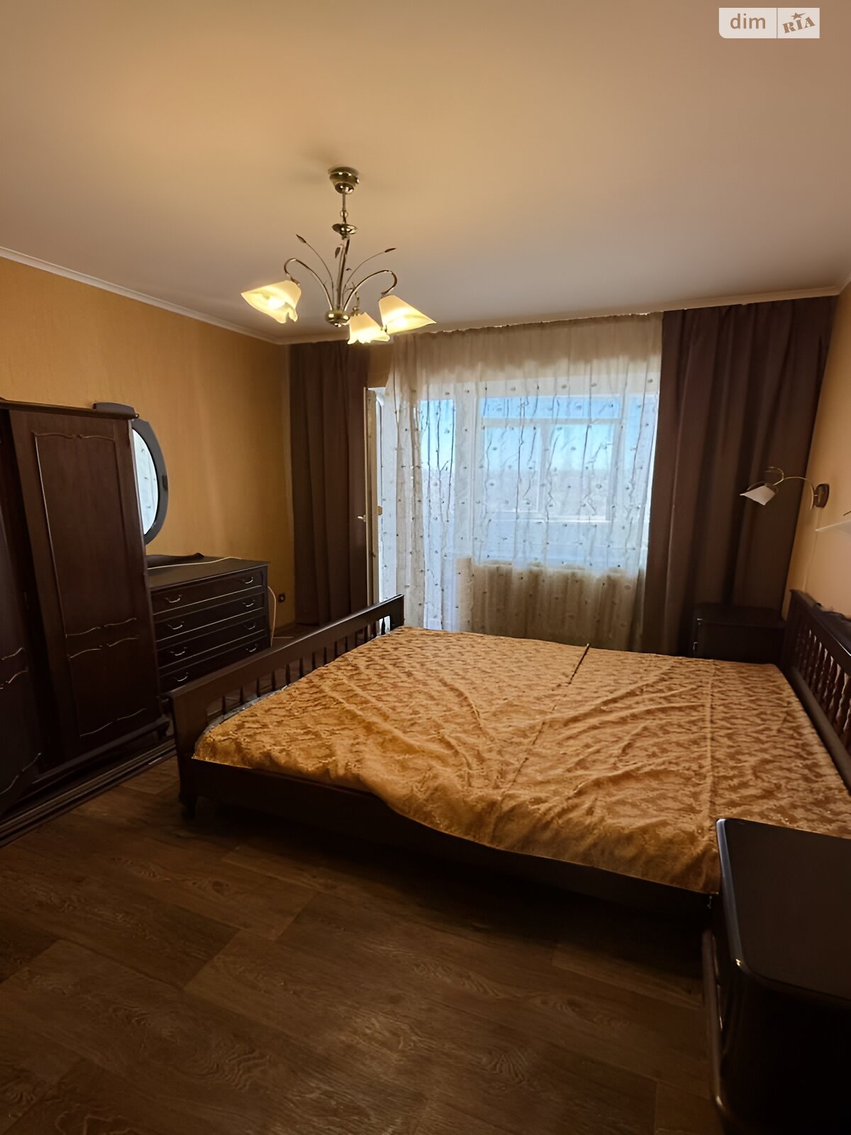 Продаж трикімнатної квартири в Полтаві, на вул. Великотирнівська 36, район Сади 1 фото 1 Продаж трикімнатної квартири в Полтаві, на вул. Великотирнівська 36, район Сади 1 фото 1