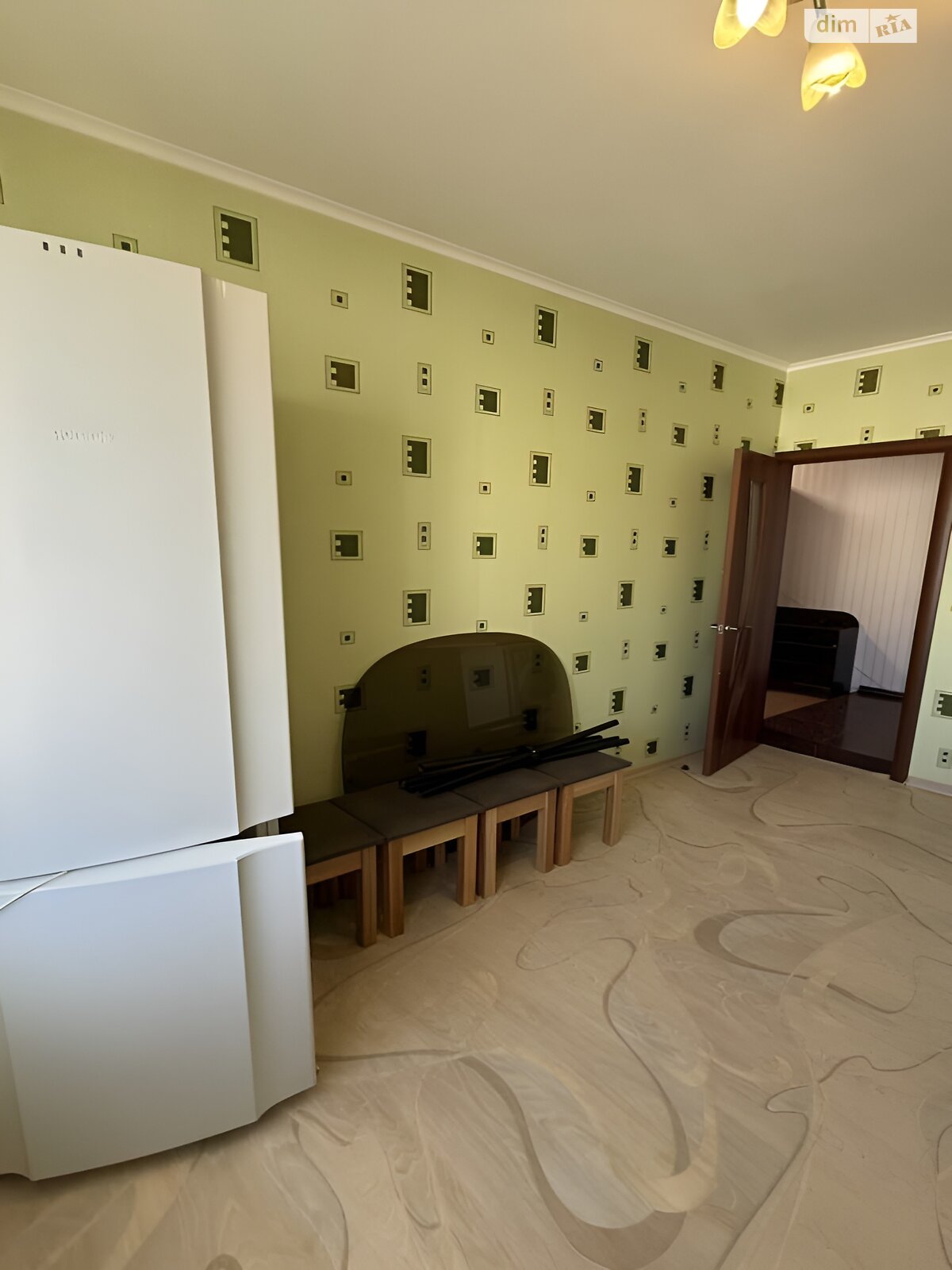 Продаж трикімнатної квартири в Полтаві, на вул. Великотирнівська 36, район Сади 1 фото 1 Продаж трикімнатної квартири в Полтаві, на вул. Великотирнівська 36, район Сади 1 фото 1