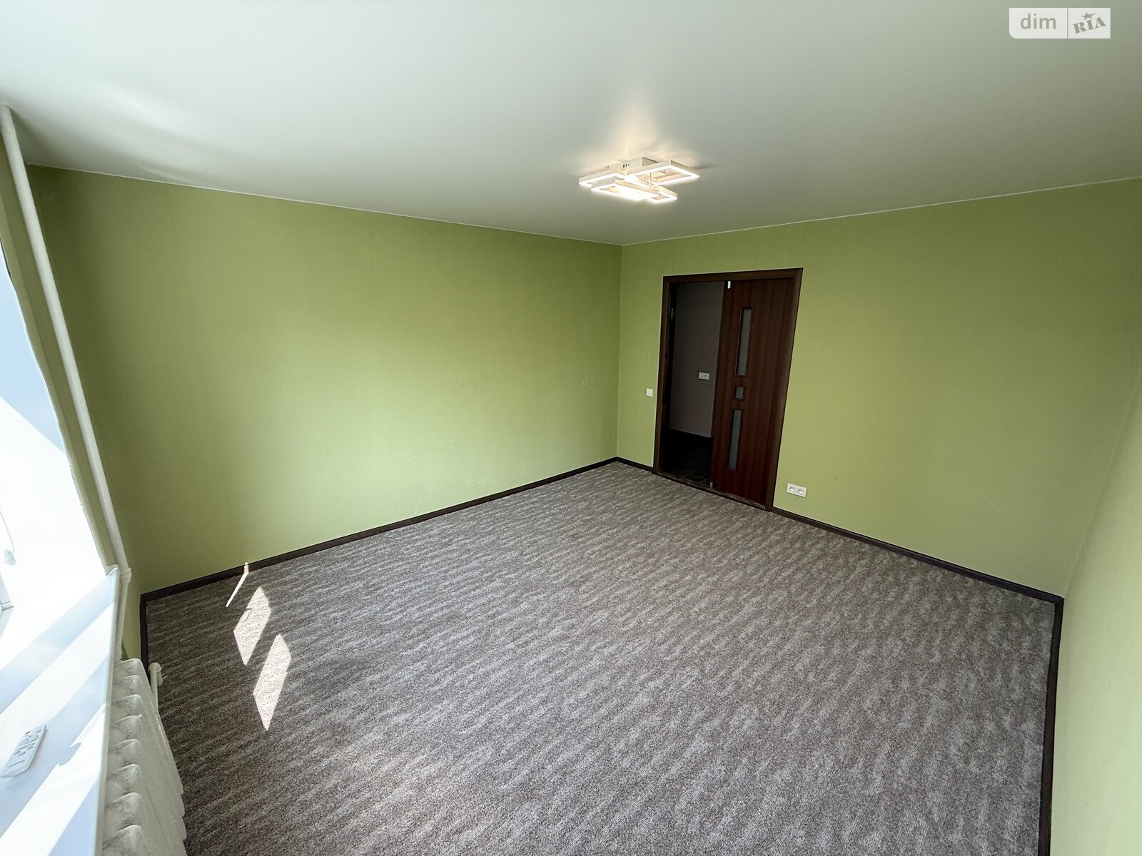 Продажа двухкомнатной квартиры в Полтаве, на ул. Великотырновская, район Сады 1 фото 1