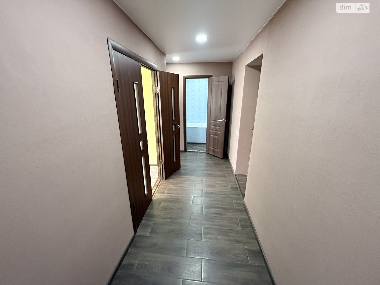 Продажа двухкомнатной квартиры в Полтаве, на ул. Великотырновская, район Сады 1 фото 1