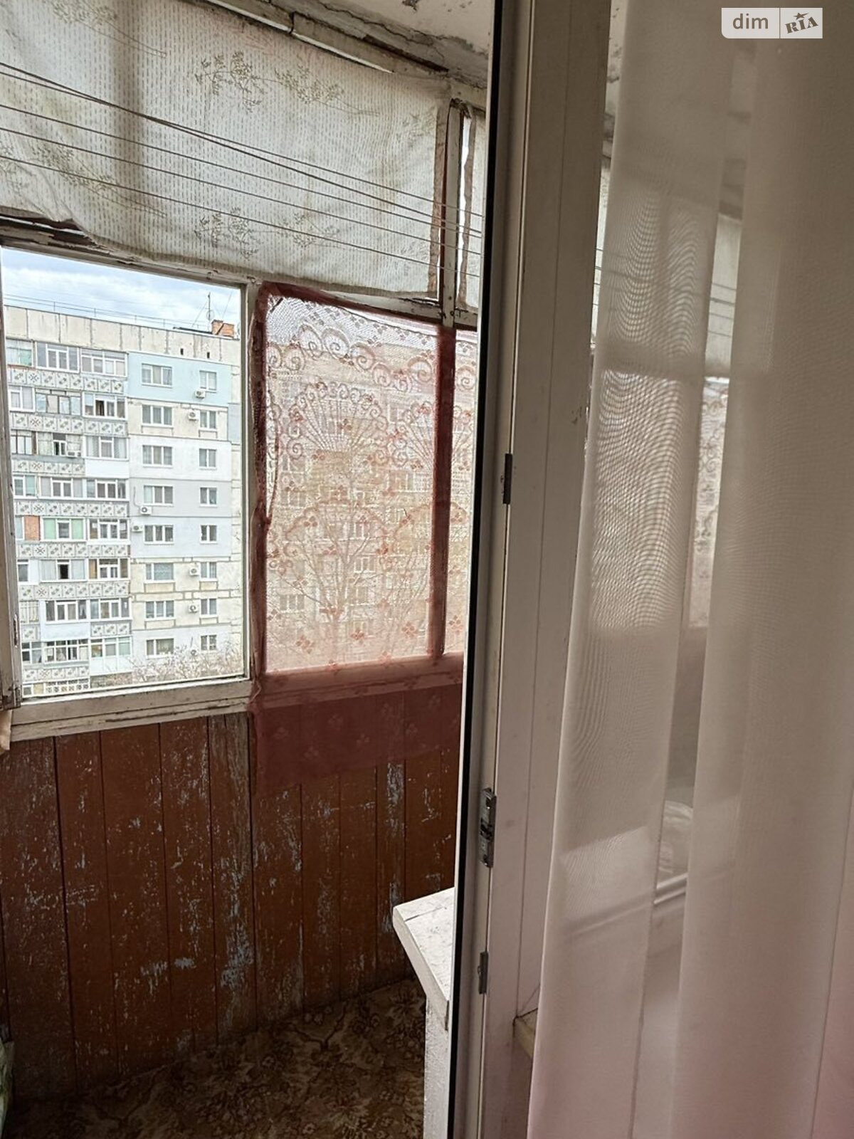 Продаж трикімнатної квартири в Полтаві, на бул. Коновальця Євгена, район Сади 2 фото 1 Продаж трикімнатної квартири в Полтаві, на бул. Коновальця Євгена, район Сади 2 фото 1
