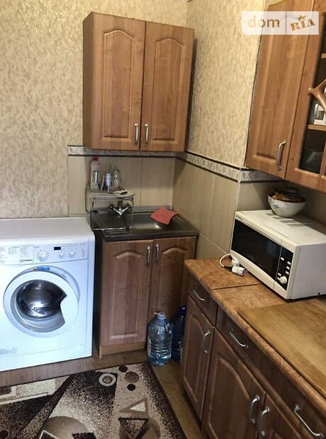 Продажа однокомнатной квартиры в Полтаве, на бул. Коновальца Евгения, район Сады 2 фото 1 Продажа однокомнатной квартиры в Полтаве, на бул. Коновальца Евгения, район Сады 2 фото 1