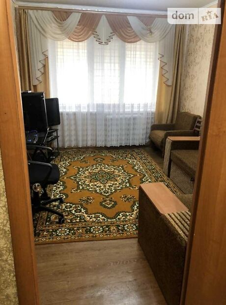 Продажа однокомнатной квартиры в Полтаве, на бул. Коновальца Евгения, район Сады 2 фото 1 Продажа однокомнатной квартиры в Полтаве, на бул. Коновальца Евгения, район Сады 2 фото 1